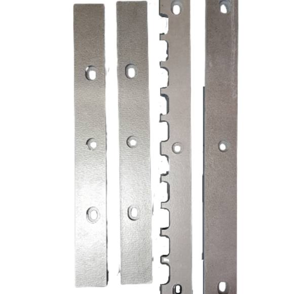 Grid insulation end pieces